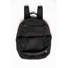 Afbeelding in Gallery-weergave laden, studio noos // black puffy mini backpack