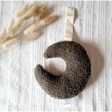 Afbeelding in Gallery-weergave laden, Rammelaartje // Speendoekje maan bruin